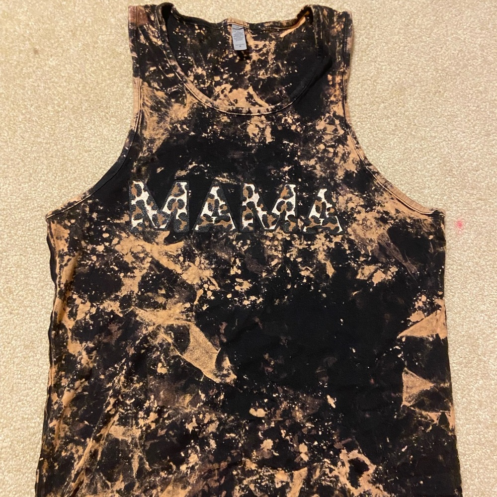 Mama Leopard bleached tank